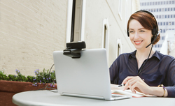 foto 8 LOGITECH afbeelding 960-000972 RANDAPPARATUUR > WEBCAMS