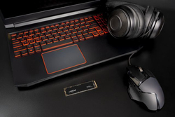 foto 3 CRUCIAL afbeelding CT2000P3PSSD8 COMPONENTEN > SSD > M.2 PCI-E